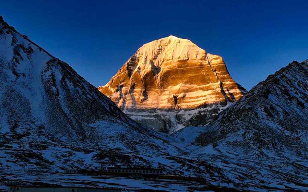 Adi Kailash vs Kailash Mansarovar: Which Pilgrimage is Right for You?