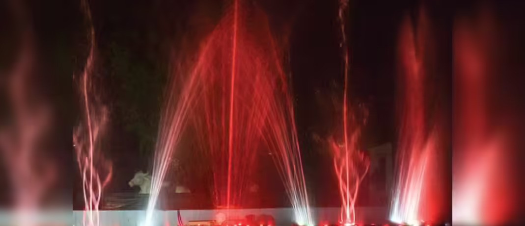 Musical Fountain at Badkhal Lake_3 Musical Fountain at Badkhal Lake